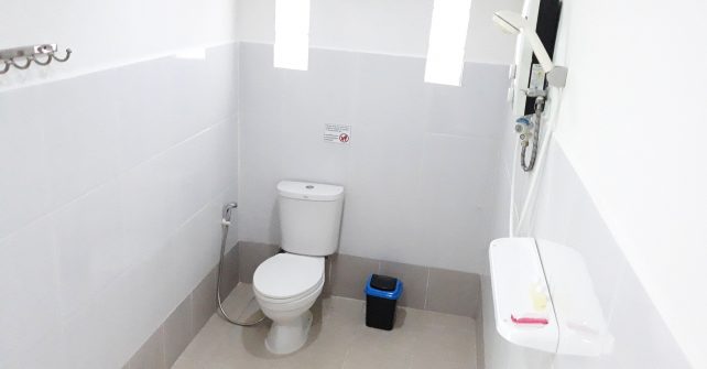 Bathroom with Toilet and Shower